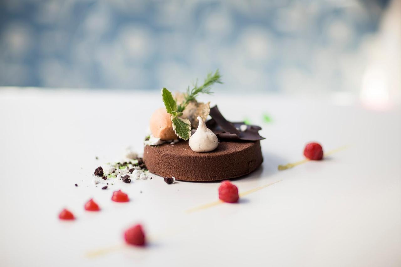 Romantik & Restaurant Stafler Hotel 4*