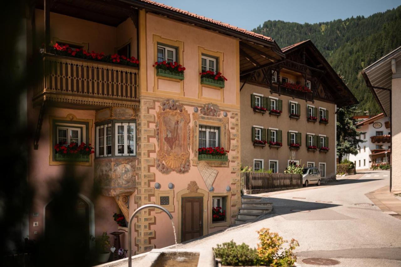 Romantik & Restaurant Stafler 4* Sterzing