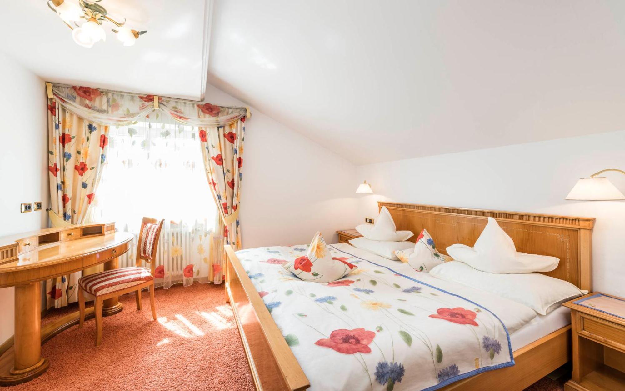 Romantik & Restaurant Stafler Hotel Vipiteno
