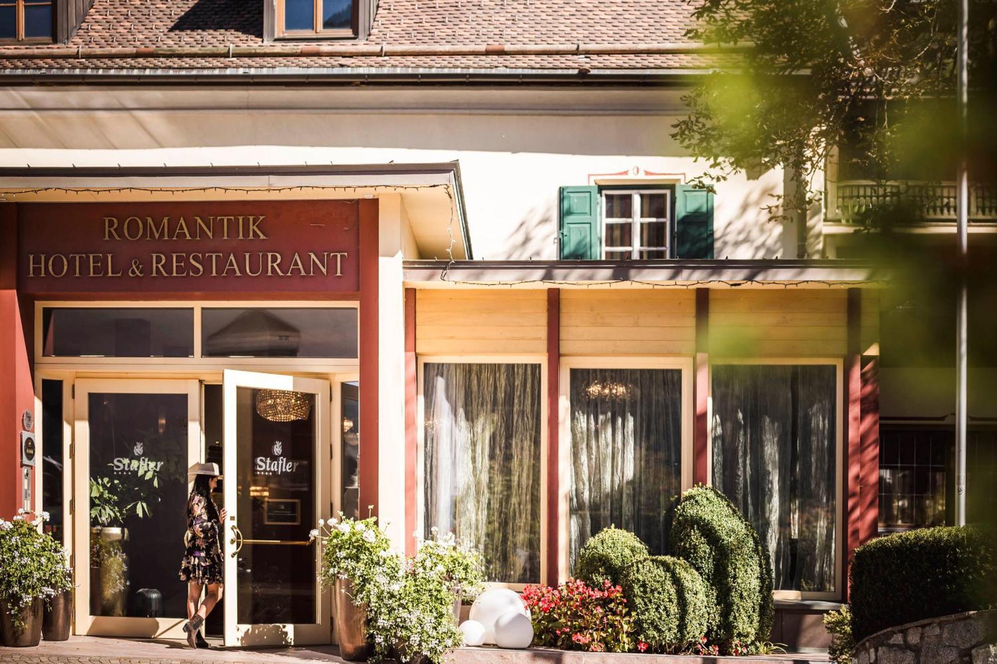 Hotel Romantik & Restaurant Stafler 4*