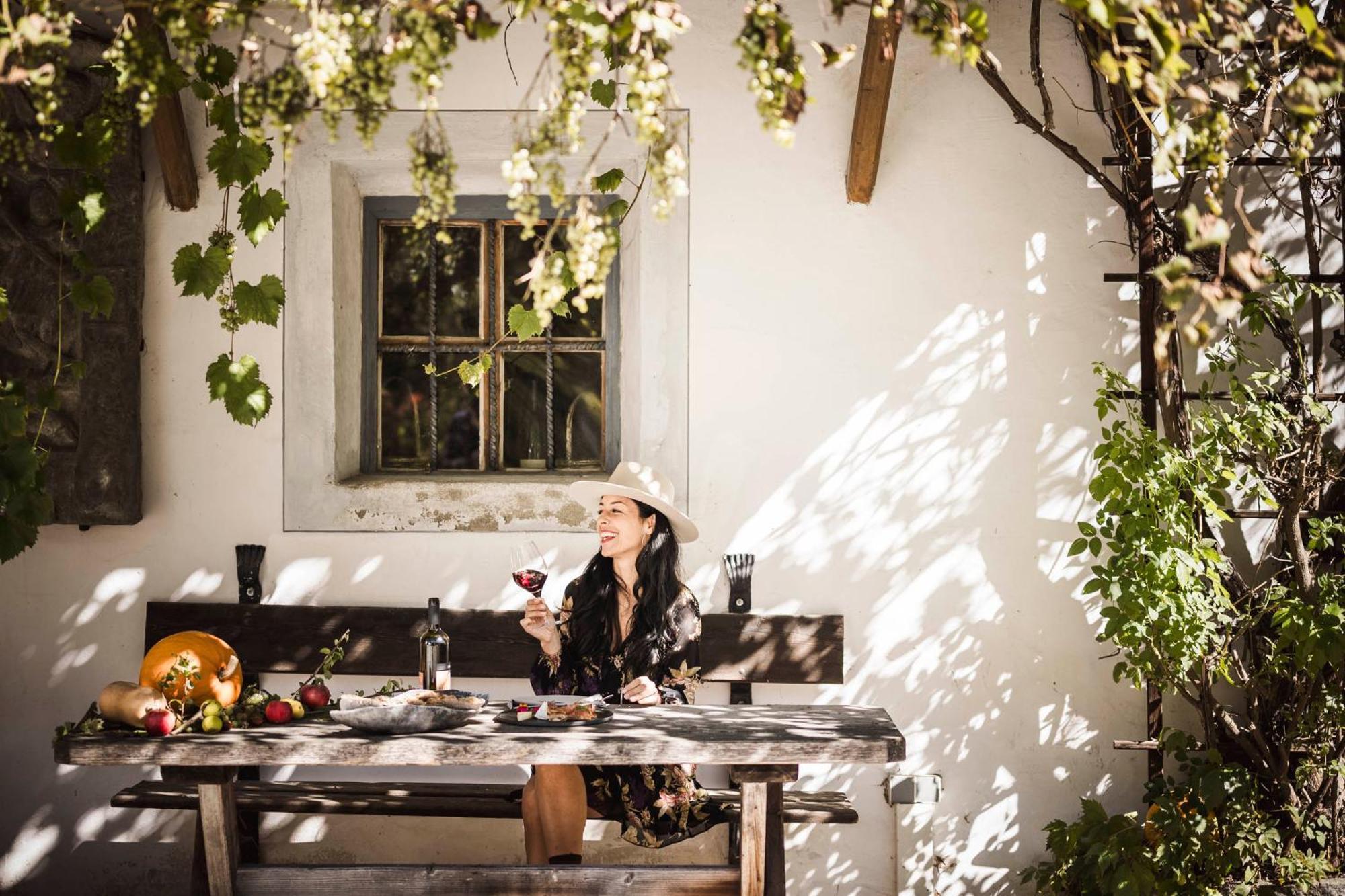 Romantik & Restaurant Stafler 4*